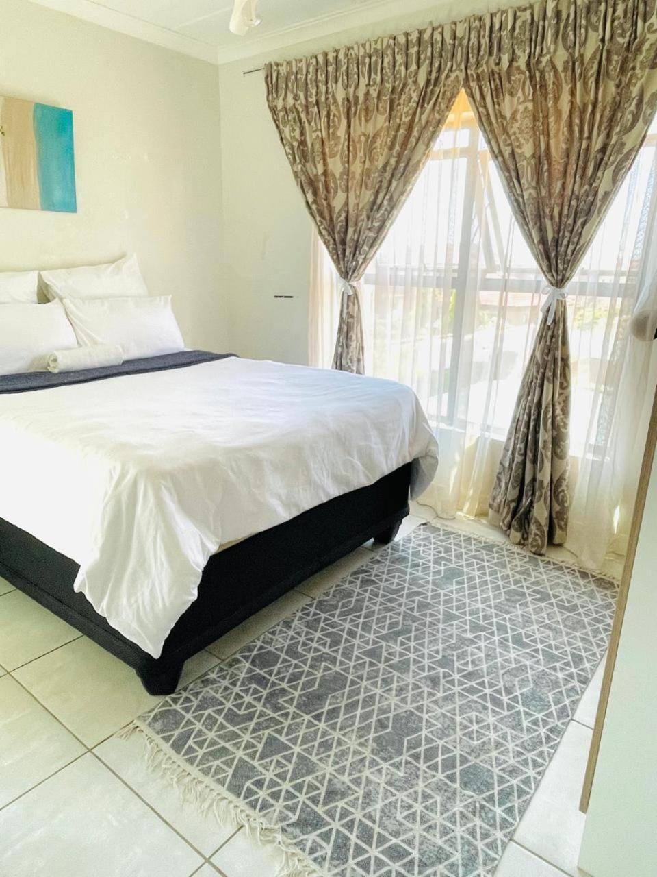 Apartment 2 Bedroom The Blyde Crystal Lagoon